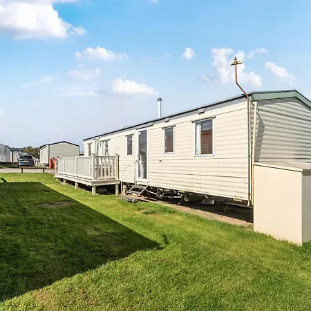 Hébergement de vacances Cayton Bay Caravan For 6 Pet Friendly & Parking *